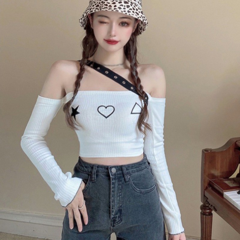 Áo Croptop Trễ Vai Tay Dài Hoạ Tiết Hình Trái Tim Thiết Kế Quyến Rũ