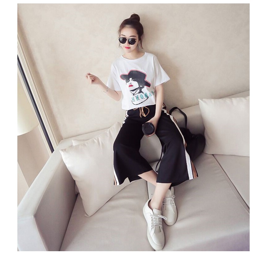 [Có sẵn] Set quần lửng ống loe và áo thun cá tính #028 | BigBuy360 - bigbuy360.vn