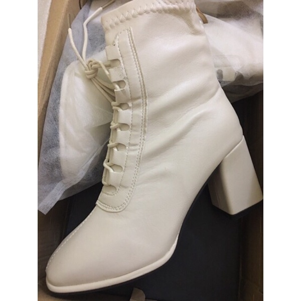 Bốt nữ🌼 Giày bốt ngắn cổ đan dây Quảng Châu loại 1 | BigBuy360 - bigbuy360.vn