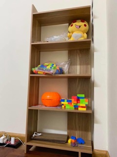 Kệ gỗ góc tường