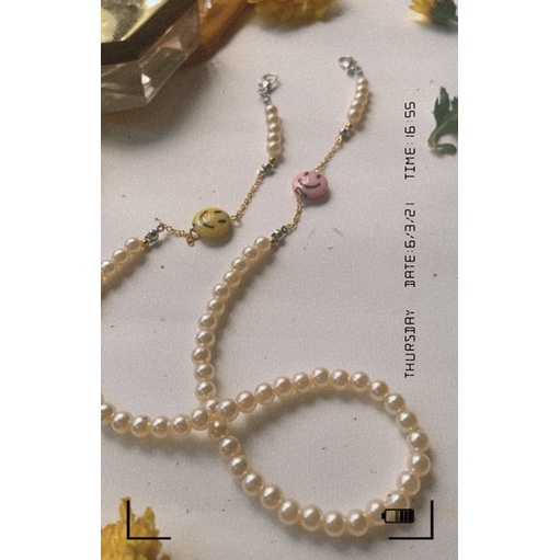 Dây đeo khẩu trang handmade bằng hạt bẹt phối với xích phong cách Hàn Quốc
