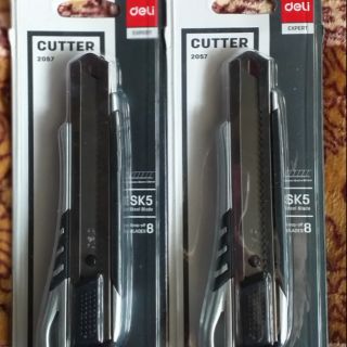 Dao rọc giấy Deli 2057