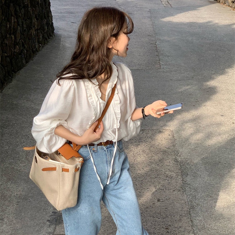 Áo Sơ Mi Phối Ren Màu Trắng Ngọt Ngào Phong Cách Hàn Quốc