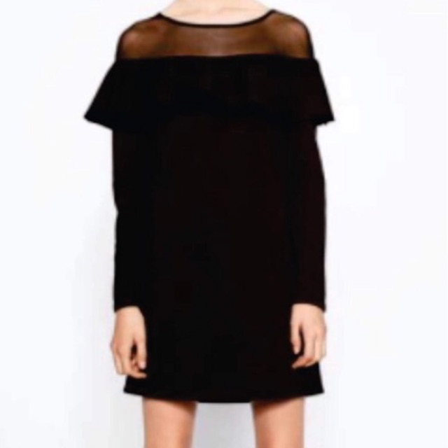 Đầm zara đen vnxk size S cho bạn nào 55kg trở xuống. Đầm zara đen vnxk size S cho bạn nào 55kg thoi a..Mẫu thật mặc a