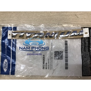 Chữ titanium focus 18 - ds7316702ca / ds7z9942528h