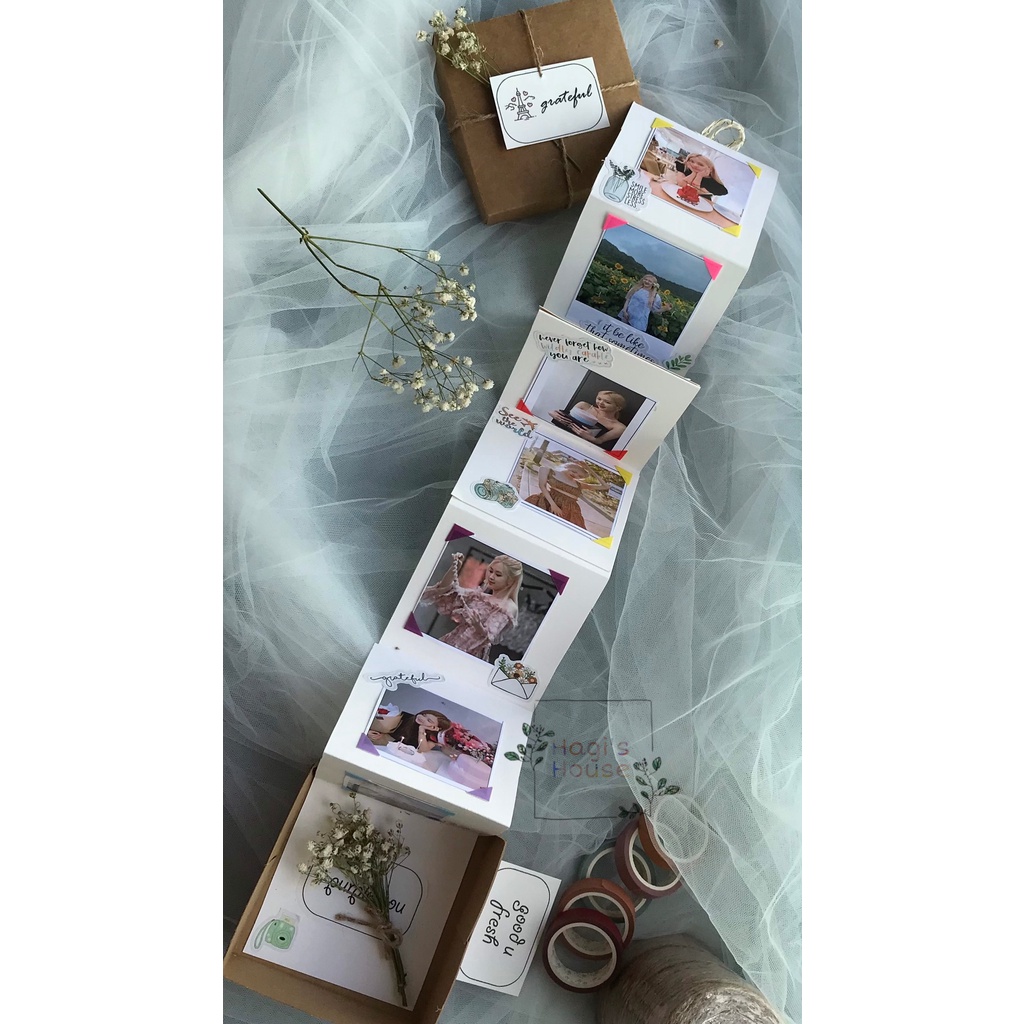 Scrapbook dán ảnh dạng hộp quà tặng, món quà ý nghĩa tặng bạn bè