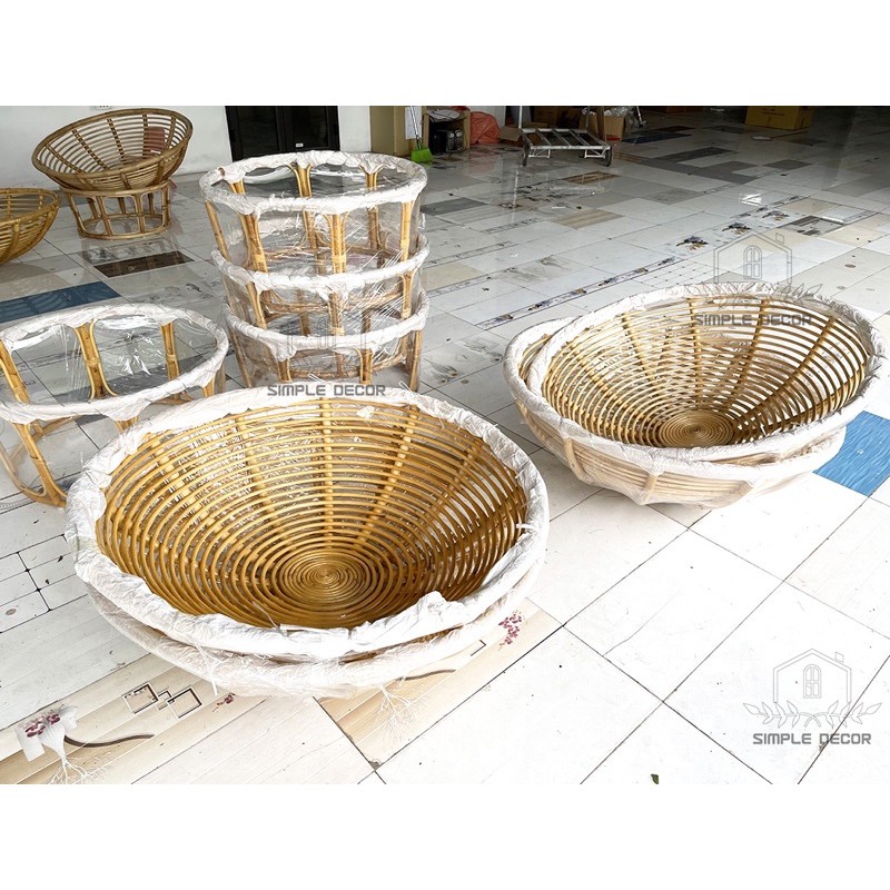 Ghế mây papasan đệm hoa nhí vintage thương hiệu Simple Decor sản xuất.