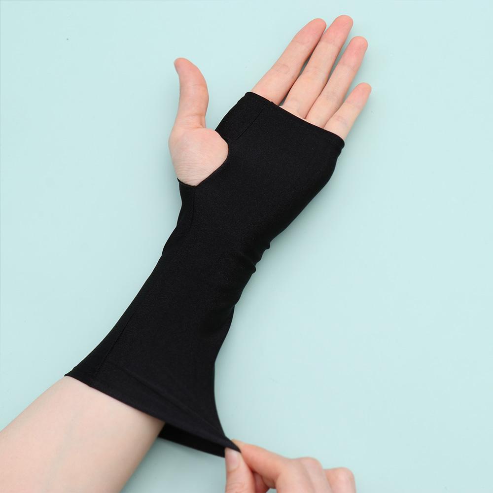 Găng Tay Hở Ngón Màu Trắng Đen MIHAN1