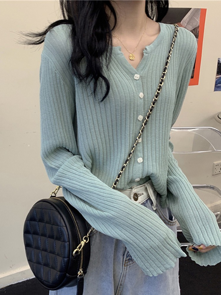 Áo len nữ mỏng croptop tay dài cổ V màu trắng, đen, be, xanh chất đẹp hàng quảng châu