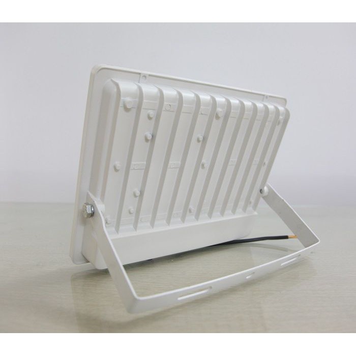 Đèn Led pha 100w siêu sáng, đèn chiếu sáng sân vườn