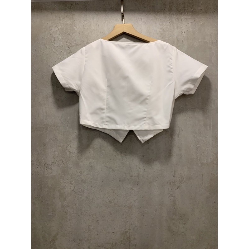 [Mã WAMT10K giảm 10k cho đơn 0k] ÁO SƠMI KIỂU MORI TOP (TRẮNG) | BigBuy360 - bigbuy360.vn