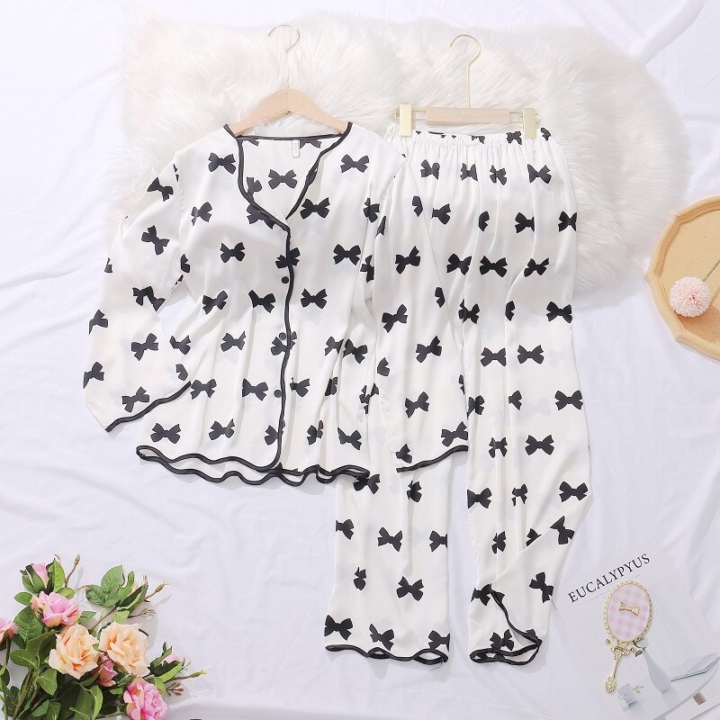 Bộ đồ ngủ lụa satin in họa tiết da báo thời trang thoải mái cho nữ