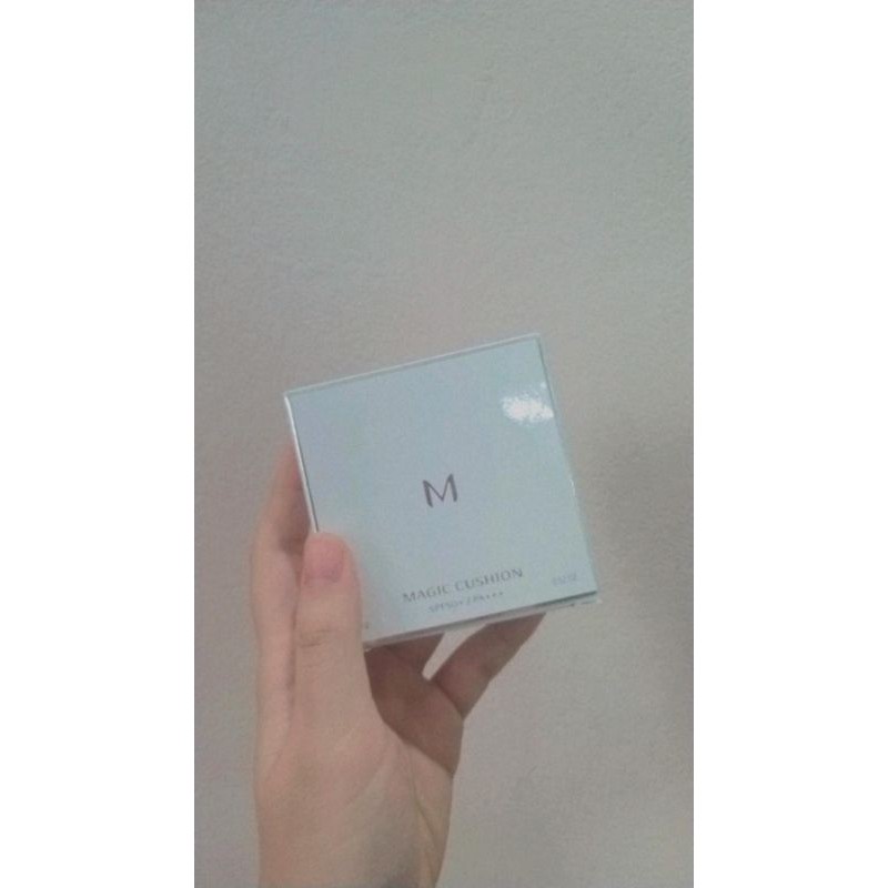 Phấn nước Cushion Missha Magic màu 21-trung bình sáng