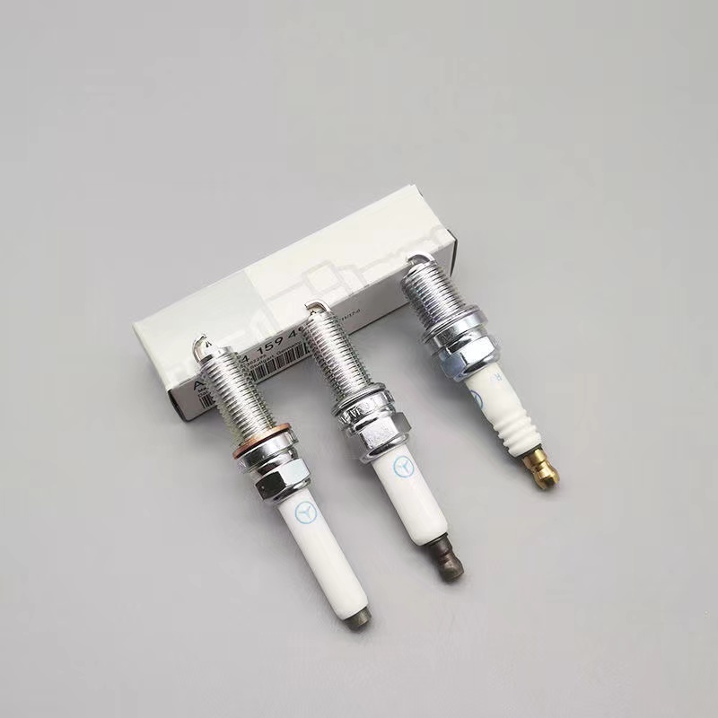 Bugi Iridium A Chất Lượng Cao0041596403 Phụ Kiện Cho MERCEDES-BENZ W204 S204 C218 C219 X218 W211 W212 A207 C207 S211 S212 R231 W169 W176 W177 W242 W245 W46 W247 CLA C11 X7 C11 X8 Gla11 X8