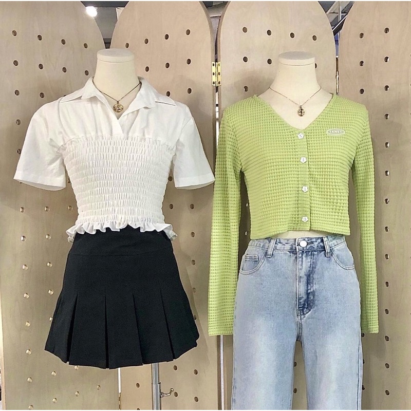 JANET STUDIO • Áo logo nút hoa màu xanh lá