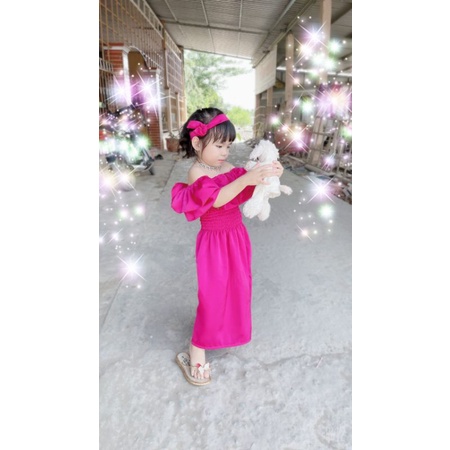 Đầm xòe bé gái