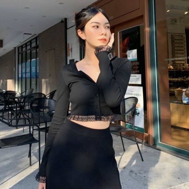 áo croptop tay dài phối ren