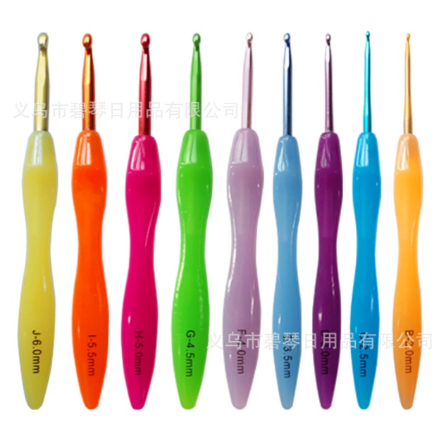BỘ 9 KIM MÓC LEN, CÁN NHỰA CỨNG BÓNG