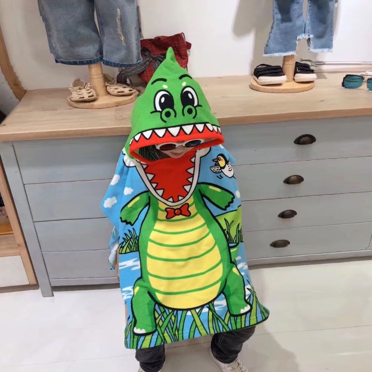 Khăn tắm dạng áo choàng có mũ trùm đầu họa tiết hoạt hình dễ thương kích thước 60*120cm tiện dụng cho bé