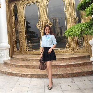 Áo sơ mi thêu hoa