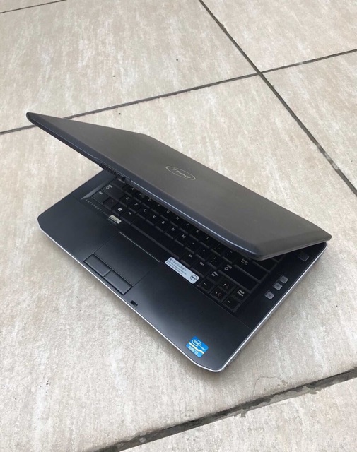 Laptop DELL Latitude E5430 Core i5-3230M, 4gb Ram, 320gb HDD, 14inch HD