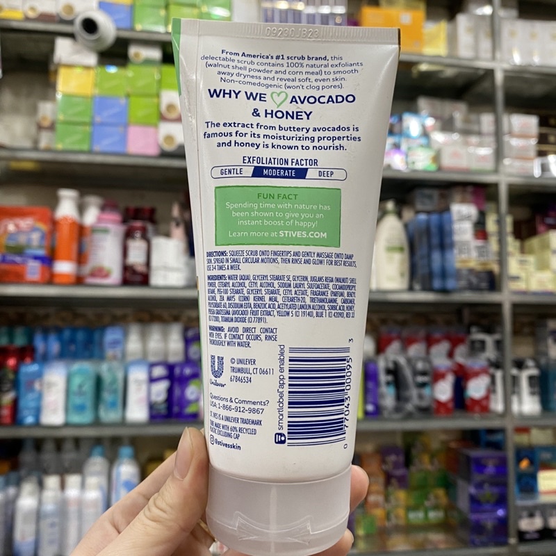 Sữa rửa mặt St. Ives soft skin 170g