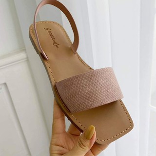 Dép sandal đế bệt Colee quai ngang basic