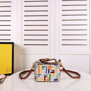 Túi xách tay thời trang Fendi FD