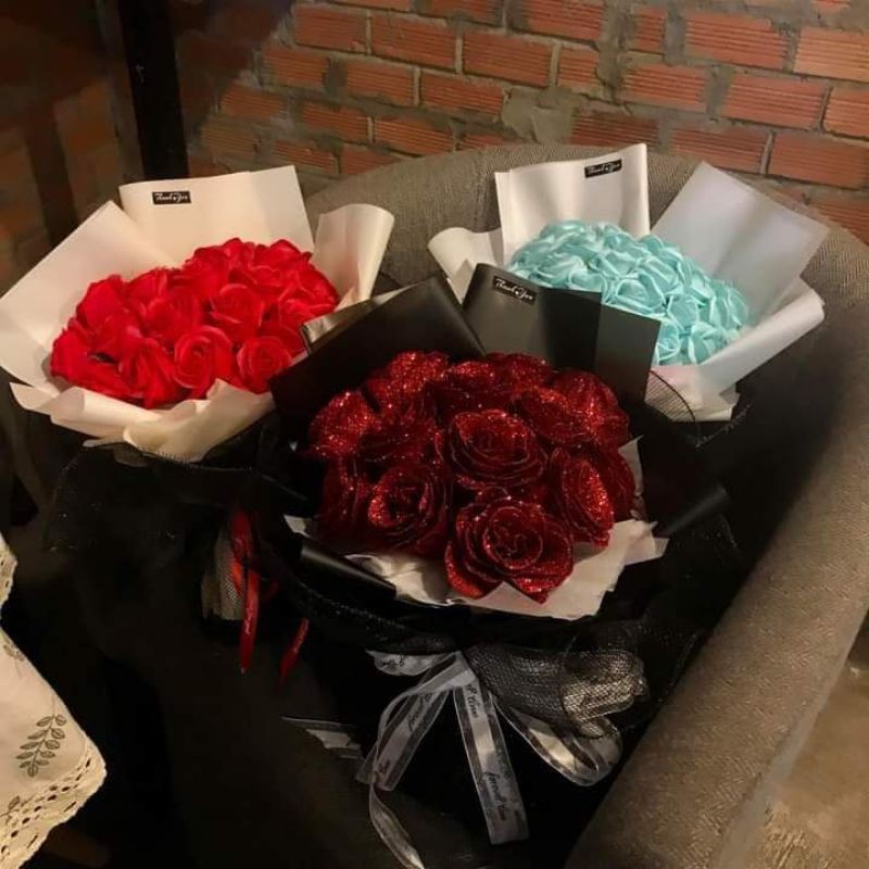 Bó 15 bông hoa nhũ sang chảnh