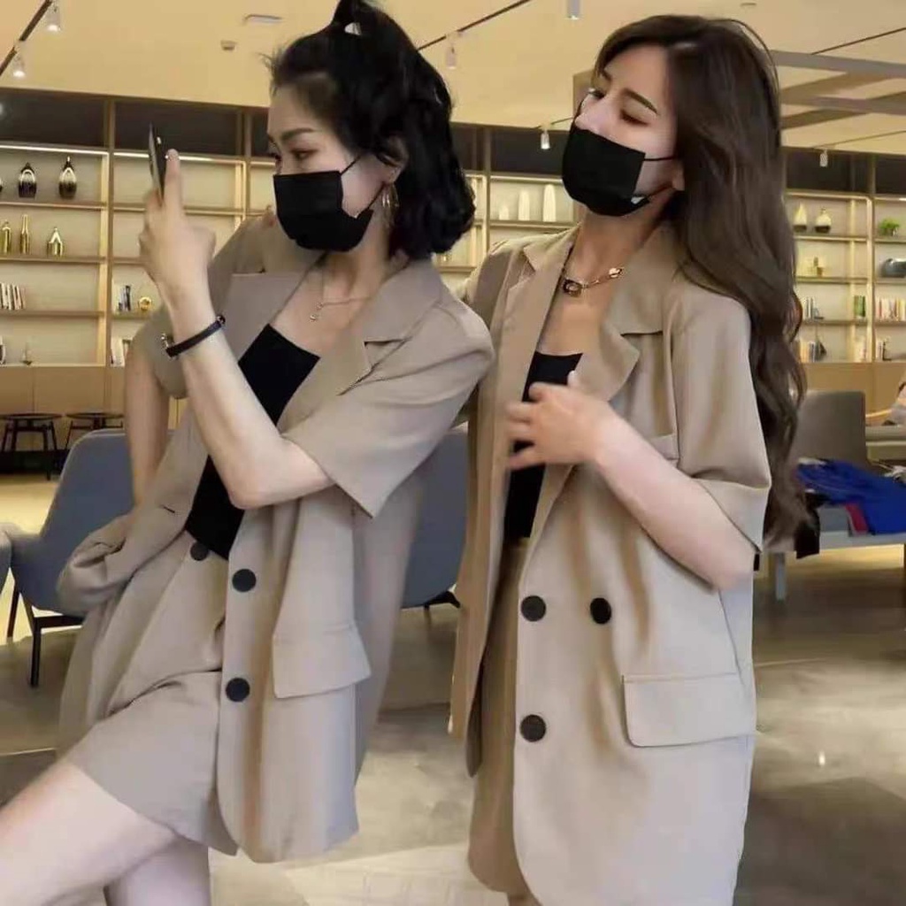 Set Áo Blazer Cộc Tay Xẻ Lưng 3 Cúc Kèm Quần Short , Labibi