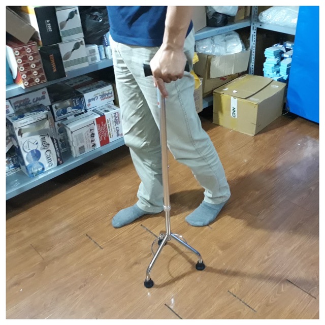 Gậy 3 chân - 4 chân dành cho người già LUCASS