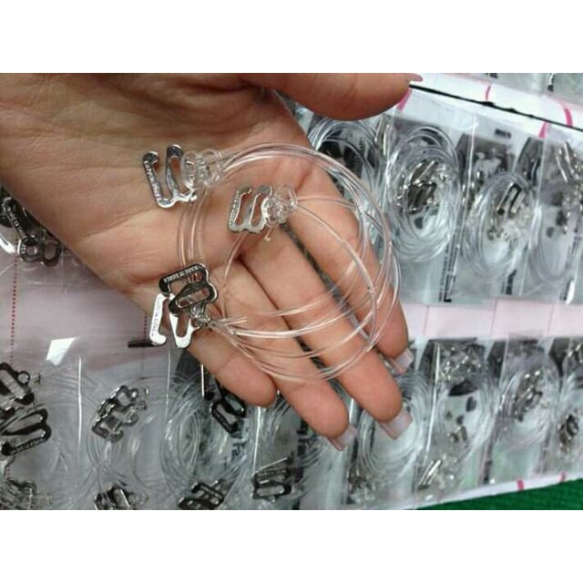 Dây áo trong sợi bún