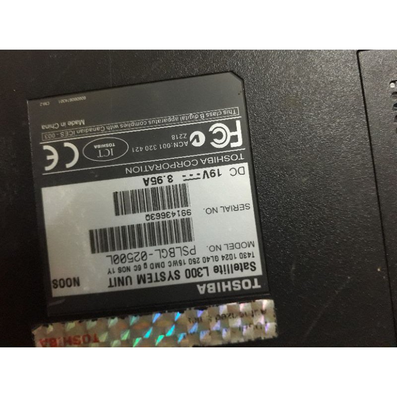 Xác laptop toshiba l300