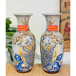 Cặp lục bình chim công hoa đào men rạn đắp nổi.Cao 30cm