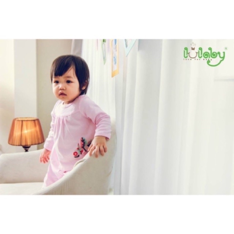 [Xả hàng] Áo chữ A Lullaby dài tay