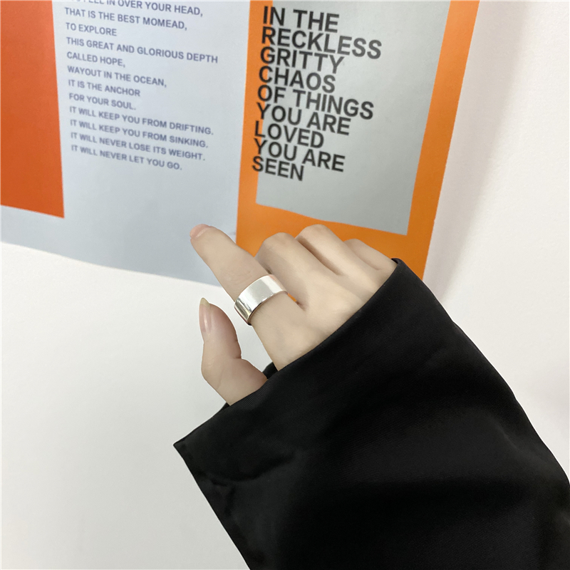 Nhẫn ins thiết kế đơn giản thời trang dành cho nam và nữ