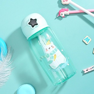 Bình nước có vòi hình cá heo con dễ thương kèm ống hút và dây đeo dành cho các bé học sinh