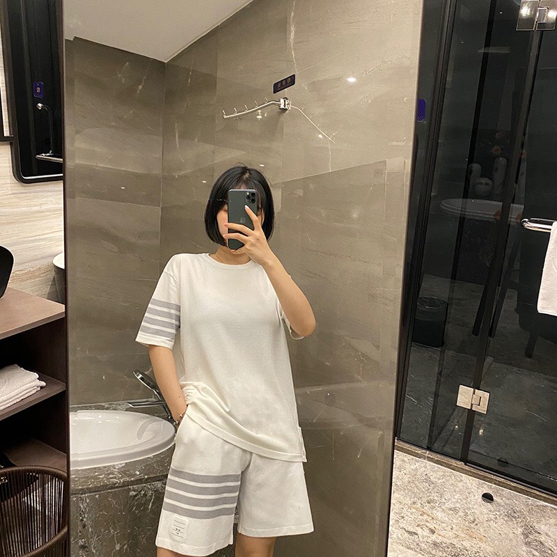 Set bộ đùi nam nữ trơn polo sọc ngang form suông rộng phong cách thể thao unisex Có ảnh thật và video M.Store