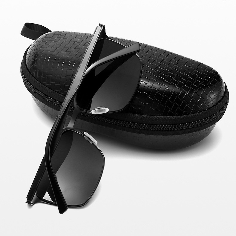 Kính mát nam M0022M kiểu dáng kính vuông phân cực chống tia UV thời trang sử dụng khi đi đường,đi dã ngoại gọng bằng