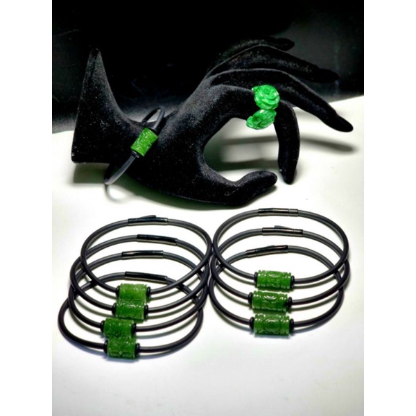 Vòng Tay, Mặt Lu Thống Xanh Bích Chạm