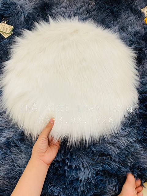 Thảm lông trắng hình tròn đường kính 40cm