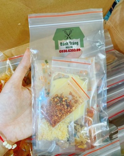 Bánh tráng dẻo cuốn Bơ, chấm Me