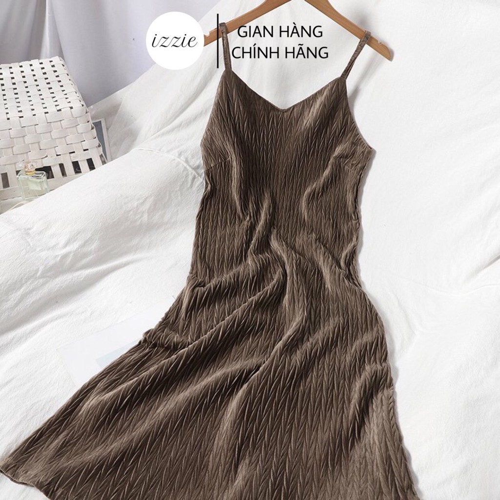Váy đầm 2 dây Izzie cổ V nhung hàn mềm mịn V255, dáng chữ A, thoải mái, sang trọng, quyến rũ, form dưới 60kg | BigBuy360 - bigbuy360.vn