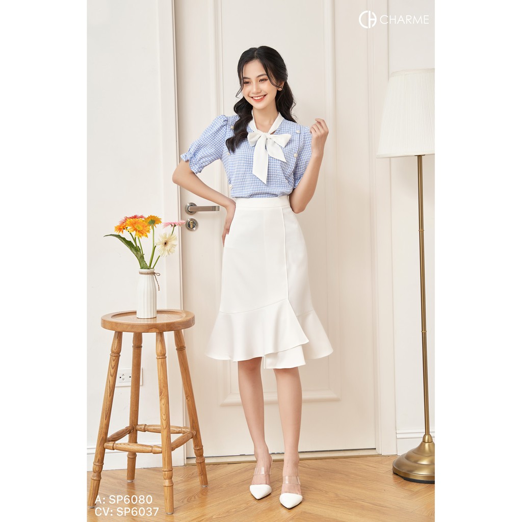 Áo sơ mi nữ tay ngắn thiết kế Charme kẻ sọc phối nơ trắng xinh xắn 6080