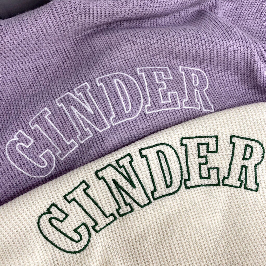 Hoodie Nam Nữ Tổ Ong Chữ Cinder Tay Bồng Mũ Rộng form To Basic