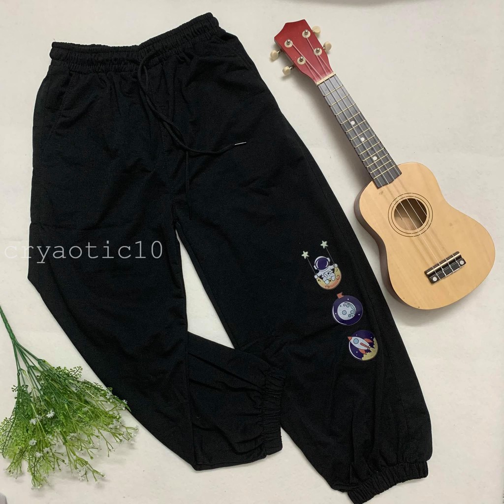 [Kèm hình thật] Quần jogger in logo vủ trụ space quần ống bo unisex Cryaotic10