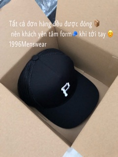 Nón logo P Trucker, form vuông đứng