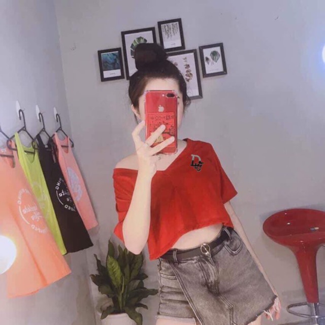 [ Mã WASTAPR giảm 10K đơn 50K] ÁO CROPTOP CỔ TIM ĐÍNH CƯỜM | BigBuy360 - bigbuy360.vn