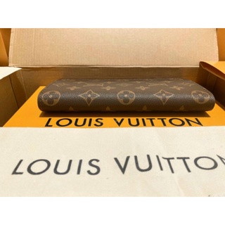 VÍ LOUIS VUITTON