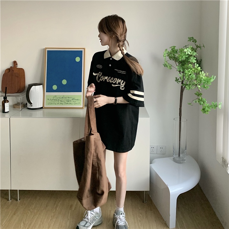 Áo polo Ngắn Tay Dáng Rộng Kẻ Sọc In Chữ Thời Trang Cho Nữ